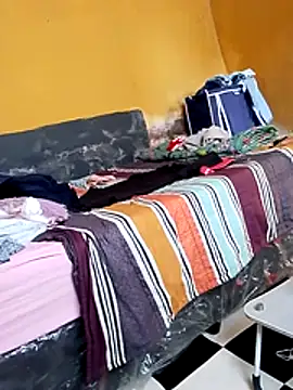 LULE37587001 online show from November 28, 6:13 am