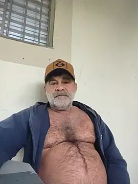 Peludo173317 online show from June 25, 6:46 pm