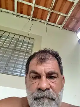 Peludo173317 online show from April 8, 6:42 pm