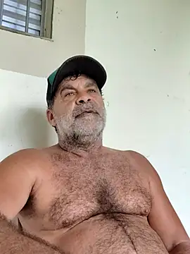 Peludo173317 online show from February 25, 6:30 pm