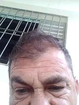 Snapshot of Peludo173317 chatting on November 23, 1:43 pm Peludo173317 online show from November 23, 1:43 pm