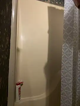 brettsworld1 online show from September 12, 5:56 pm