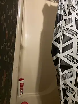 brettsworld1 online show from February 25, 4:46 pm