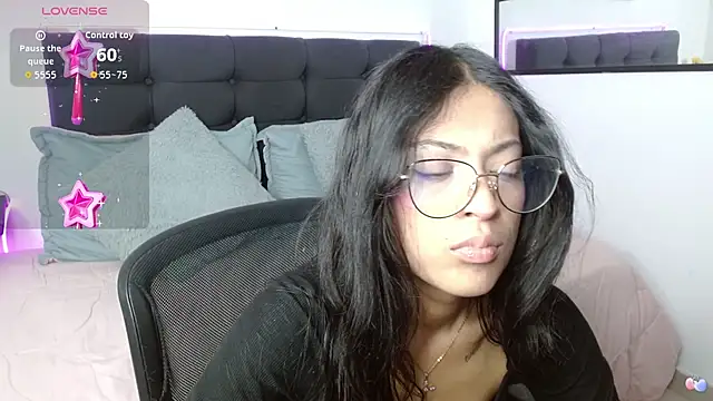 vaness weet online show from March 15, 8:27 pm