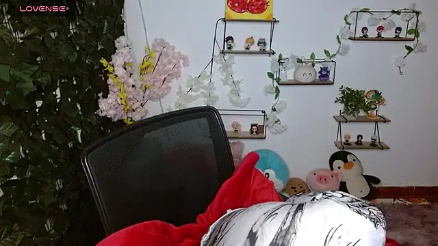 vaness weet online show from April 15, 7:51 pm