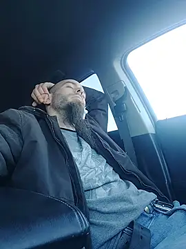 JohnnyFaster online show from December 21, 9:15 pm