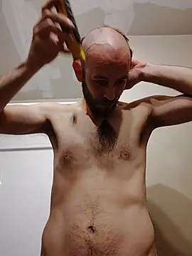 JohnnyFaster online show from November 9, 7:45 am