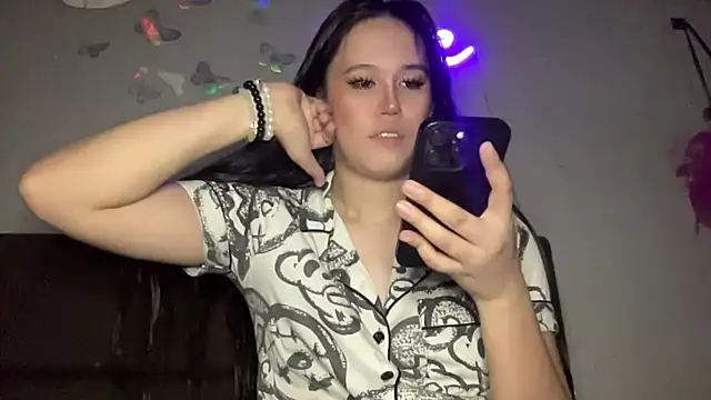 MeganTheRarest online show from October 28, 9:30 am