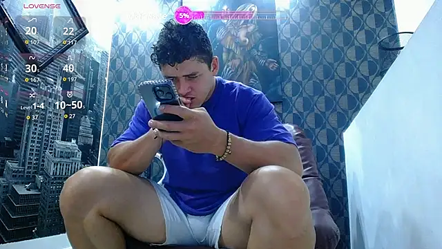 Leonsmoron online show from March 25, 10:41 pm