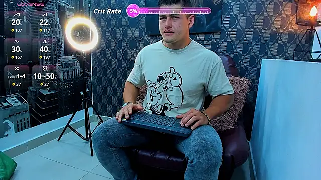 Leonsmoron online show from January 12, 1:23 am