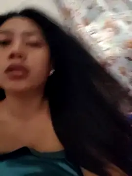 LOVENAYRA1 online show from March 27, 4:32 am