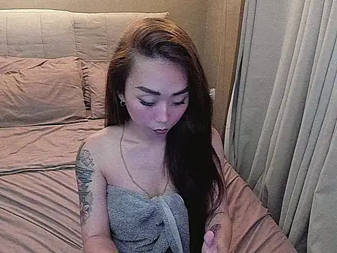 MissAyaCollins online show from December 18, 10:19 am