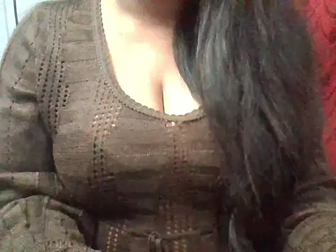 Snapshot of Roopshikha39 chatting on December 26, 7:05 pm Roopshikha39 online show from December 26, 7:05 pm