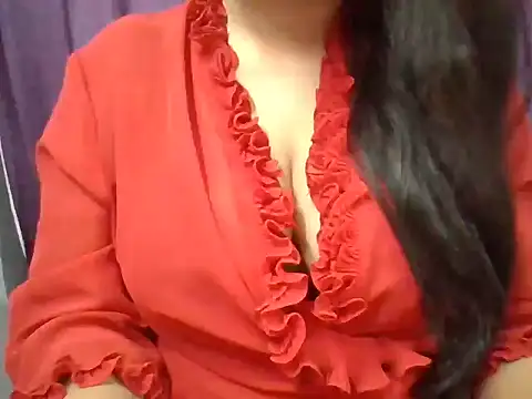 Roopshikha39 online show from May 30, 6:24 pm