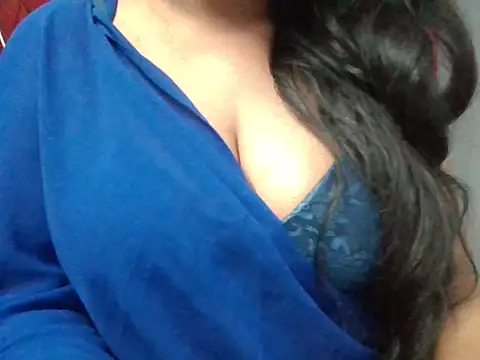 Snapshot of Roopshikha39 chatting on February 21, 6:37 pm Roopshikha39 online show from February 21, 6:37 pm