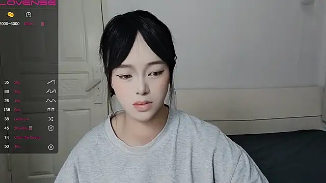Snapshot of QiuPeiPeimmm chatting on October 1, 8:30 am QiuPeiPeimmm online show from October 1, 8:30 am