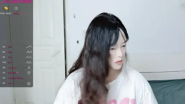 Snapshot of QiuPeiPeimmm chatting on October 4, 1:12 pm QiuPeiPeimmm online show from October 4, 1:12 pm