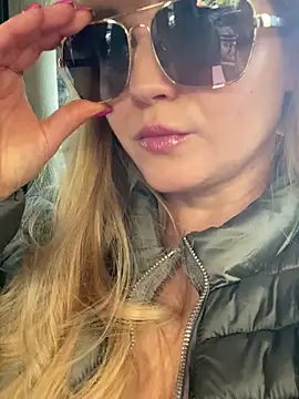 Snapshot of Lady__Maria chatting on March 11, 1:45 pm Lady Maria online show from March 11, 1:45 pm