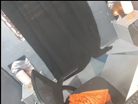 GoddessBigboobs online show from April 14, 7:24 am