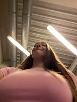 barbiehumpxxx online show from March 22, 1:09 am