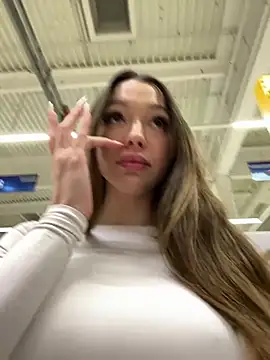 barbiehumpxxx online show from March 16, 10:45 pm