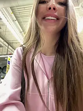 barbiehumpxxx online show from March 22, 9:49 pm