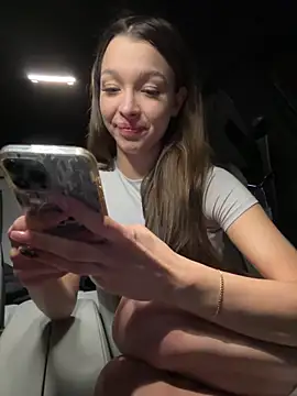 Snapshot of barbiehumpxxx chatting on March 16, 2:55 pm barbiehumpxxx online show from March 16, 2:55 pm