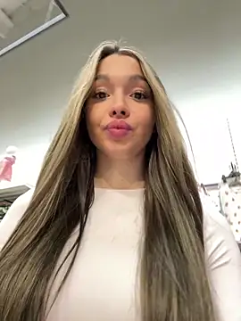 barbiehumpxxx online show from April 14, 7:52 pm