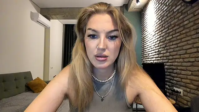 fifteenpoem online show from June 15, 2:34 am