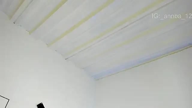 annie barozzi online show from April 14, 8:03 pm