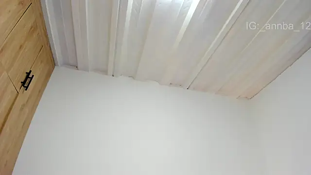 annie barozzi online show from February 19, 10:45 am