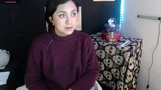 Snapshot of AbsentaVert chatting on November 24, 10:21 pm AbsentaVert online show from November 24, 10:21 pm