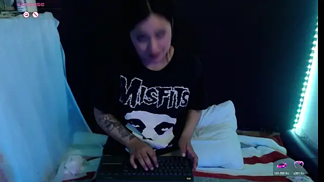 AbsentaVert online show from March 7, 10:37 pm