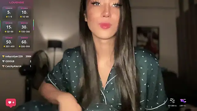 Snapshot of Bella_Gordon chatting on July 20, 2:19 am Bella Gordon online show from July 20, 2:19 am