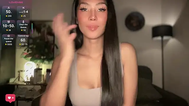 Snapshot of Bella_Gordon chatting on July 29, 6:12 am Bella Gordon online show from July 29, 6:12 am