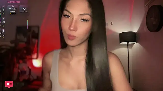 Bella Gordon online show from June 10, 2:02 am