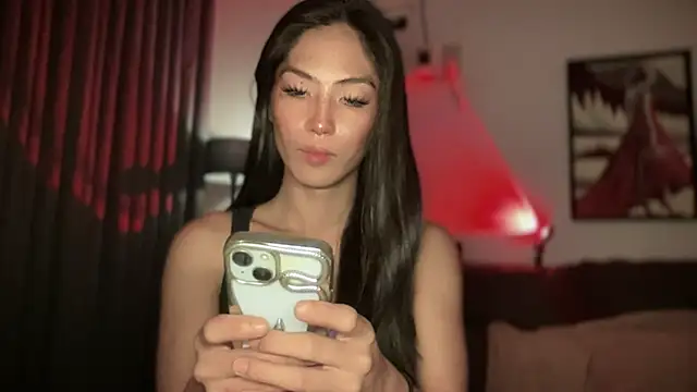 Bella Gordon online show from March 8, 3:48 pm