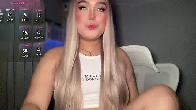 MissCataleyaxxx online show from April 24, 10:34 pm