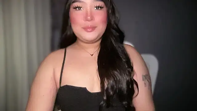 Snapshot of MissCataleyaxxx chatting on November 29, 12:55 am MissCataleyaxxx online show from November 29, 12:55 am