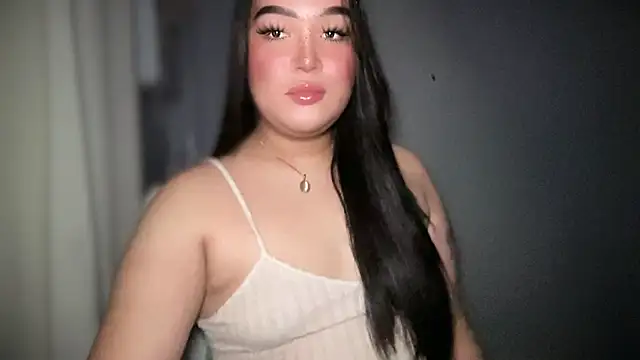 Snapshot of MissCataleyaxxx chatting on November 4, 1:20 am MissCataleyaxxx online show from November 4, 1:20 am