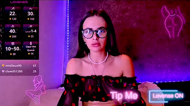 madina taher online show from March 2, 10:38 pm