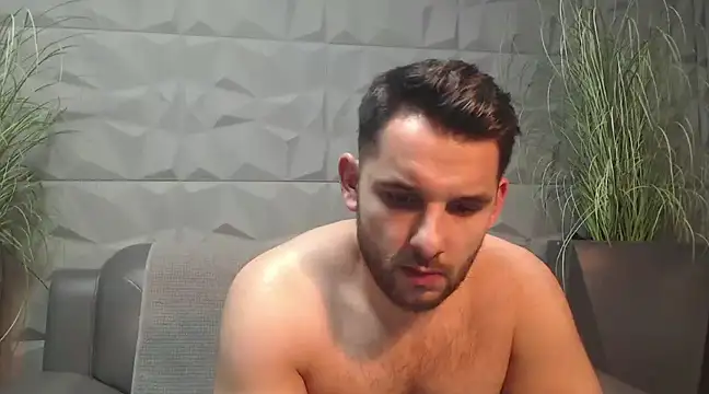 Antoniodiamond online show from February 26, 9:09 pm