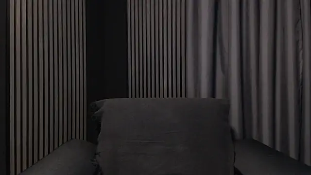 Antoniodiamond online show from October 4, 7:15 pm