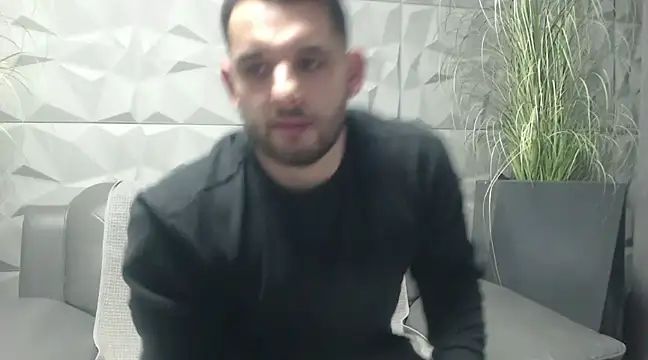 Antoniodiamond online show from February 14, 8:05 pm