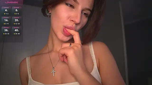 -JuicyMolly- online show from February 24, 3:13 pm