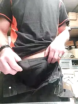 Xcoquinx online show from February 7, 1:32 pm