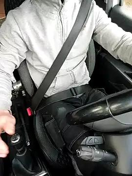 Xcoquinx online show from December 4, 12:15 pm