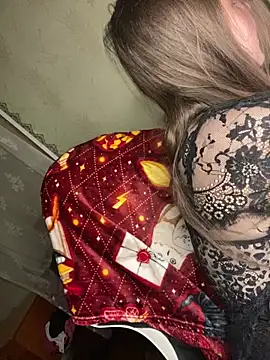 Var Kiss online show from February 14, 2:39 pm