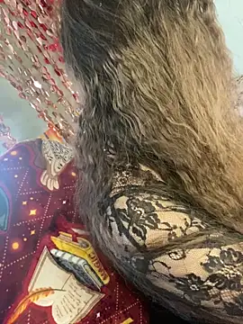 Var Kiss online show from April 11, 7:45 am