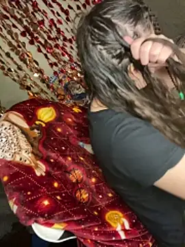 Var Kiss online show from April 9, 3:07 pm